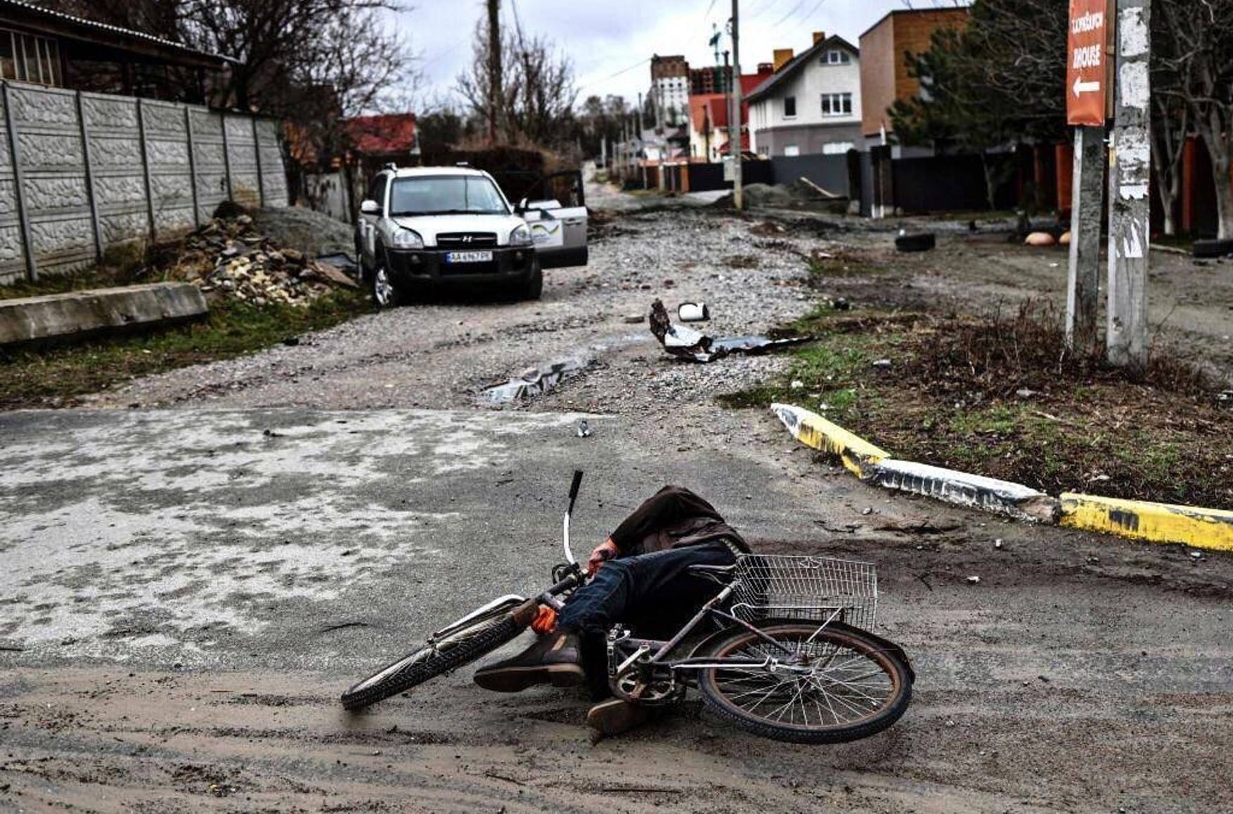 ''Bodies of people shot in the back of the head, mines in playgrounds.'' Bucha after the withdrawal of Russian troops