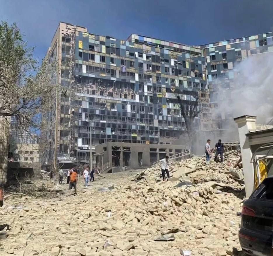 The largest missile attack on Kyiv in 2024 strikes a children's hospital — photos, footage, and expert analysis