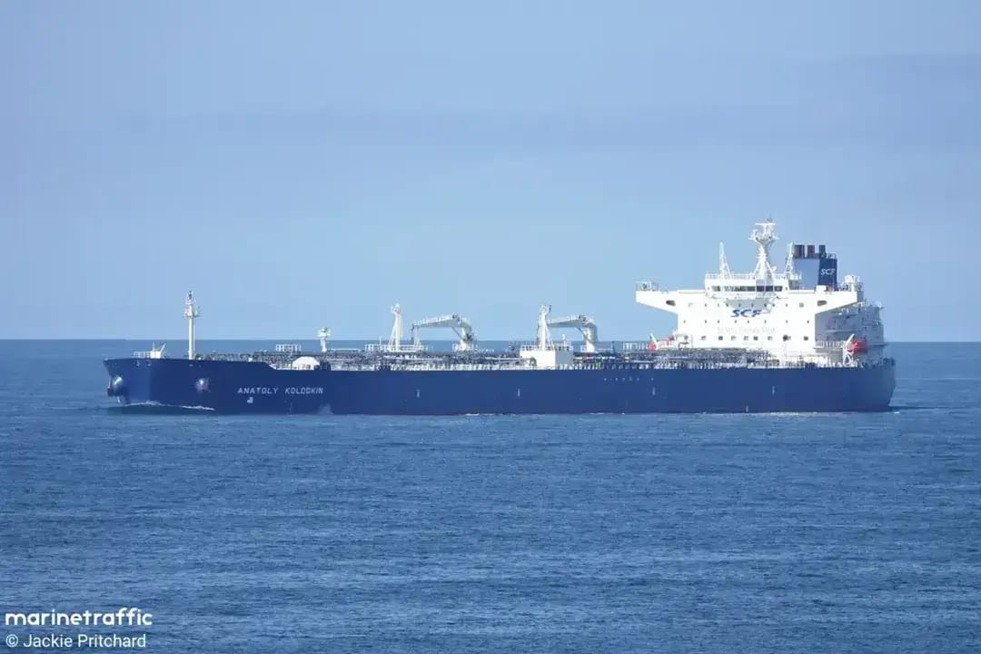 U.S. lets Russian tanker break maritime blockade and deliver oil to Cuba, Trump says he sees “no problem with it”