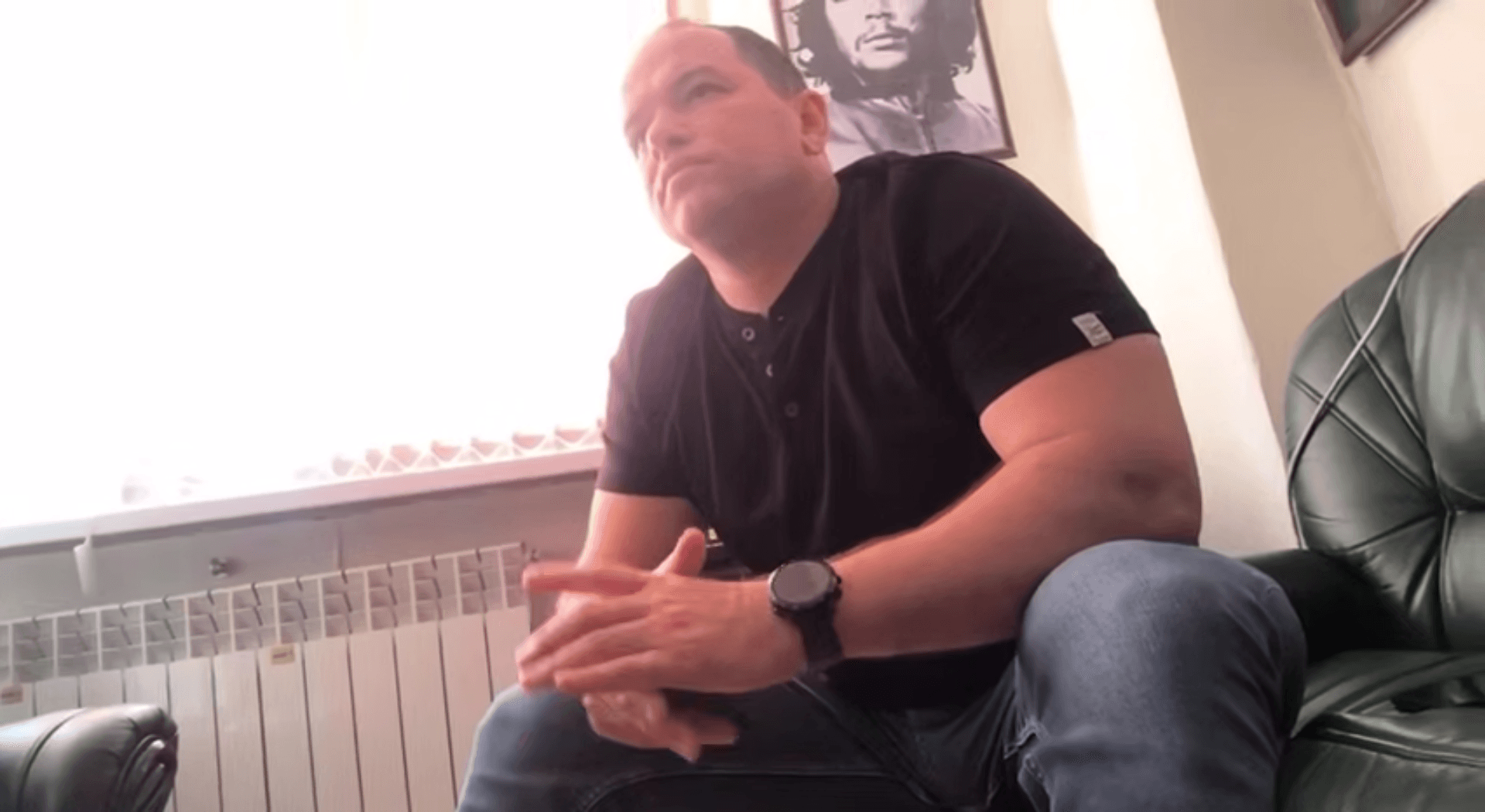 Russian military blogger Roman Alekhin is now the subject of a criminal investigation on suspicion of fraud. Screenshot: 112 (Telegram)